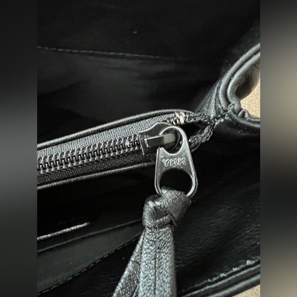 Roberta Di Camerino Black Leather Shoulder Purse ITALY - Picture 15 of 16